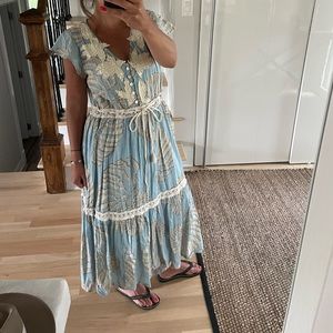 NJ Couture Paris boho gypsy maxi dress Magnolia Pearl vibe Doen Gypsy